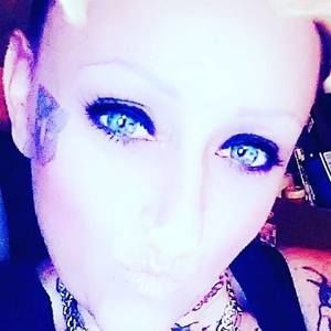 Meet your Posher, Kellie